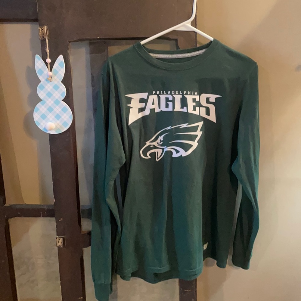 Russell medium Philadelphia Eagles long sleeve t-shirt green